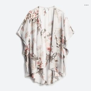 NWOT Emory Park floral kimono OS (Stitch Fix)